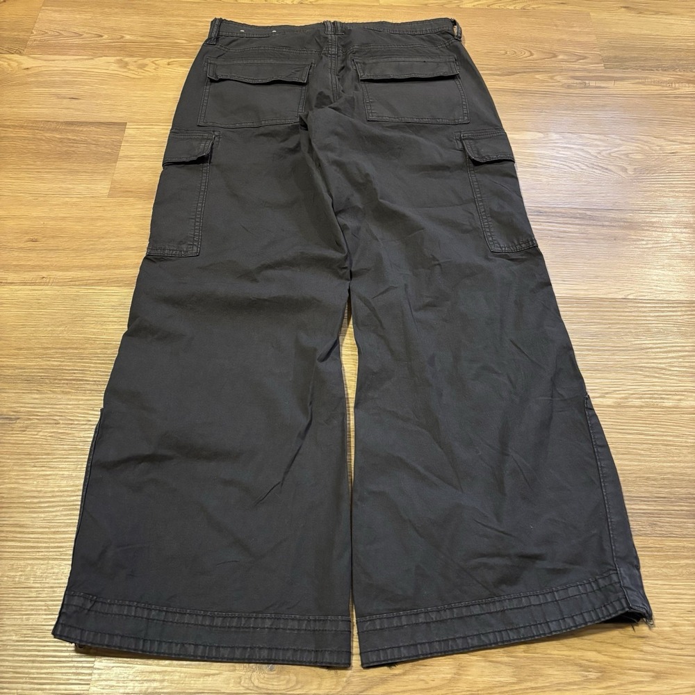 American Eagle Cargo Pants Women's 6 Short Wide Leg Black Baggy Utility Stretch - Picture 2 of 16